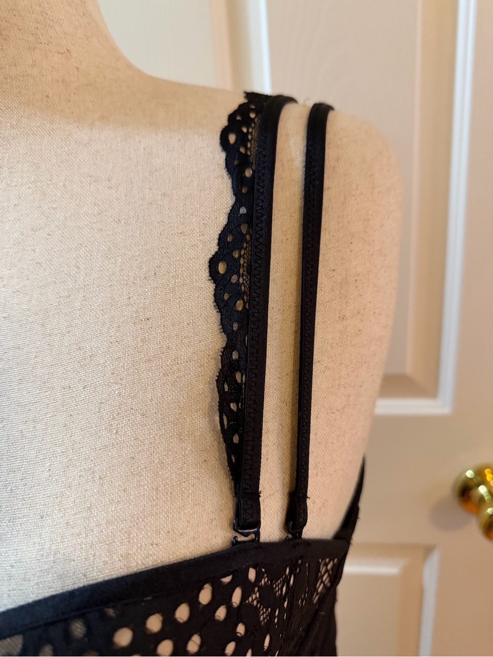 Lane Bryant Cacique Black Lace Longline Balconette Bra - Picture 3 of 16